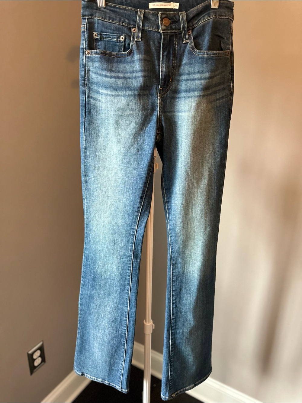 Levi's Women's Boot Cut Jeans - Light/Medium Blue Wash